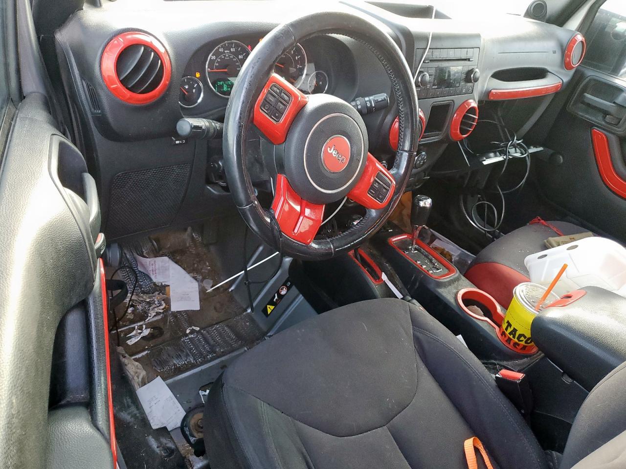 2013 Jeep Wrangler Unlimited Sport VIN: 1C4BJWDG5DL632898 Lot: 93071755