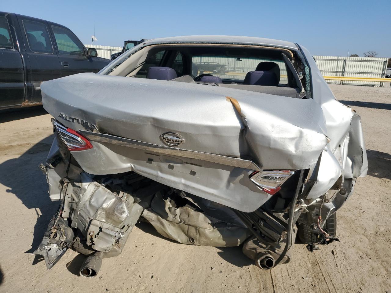 2017 Nissan Altima 2.5 VIN: 1N4AL3AP8HN352742 Lot: 93098865