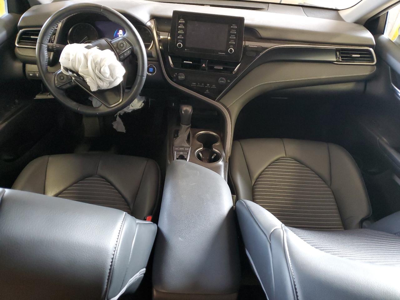 2022 Toyota Camry Se VIN: 4T1T11BK6NU068734 Lot: 92013925