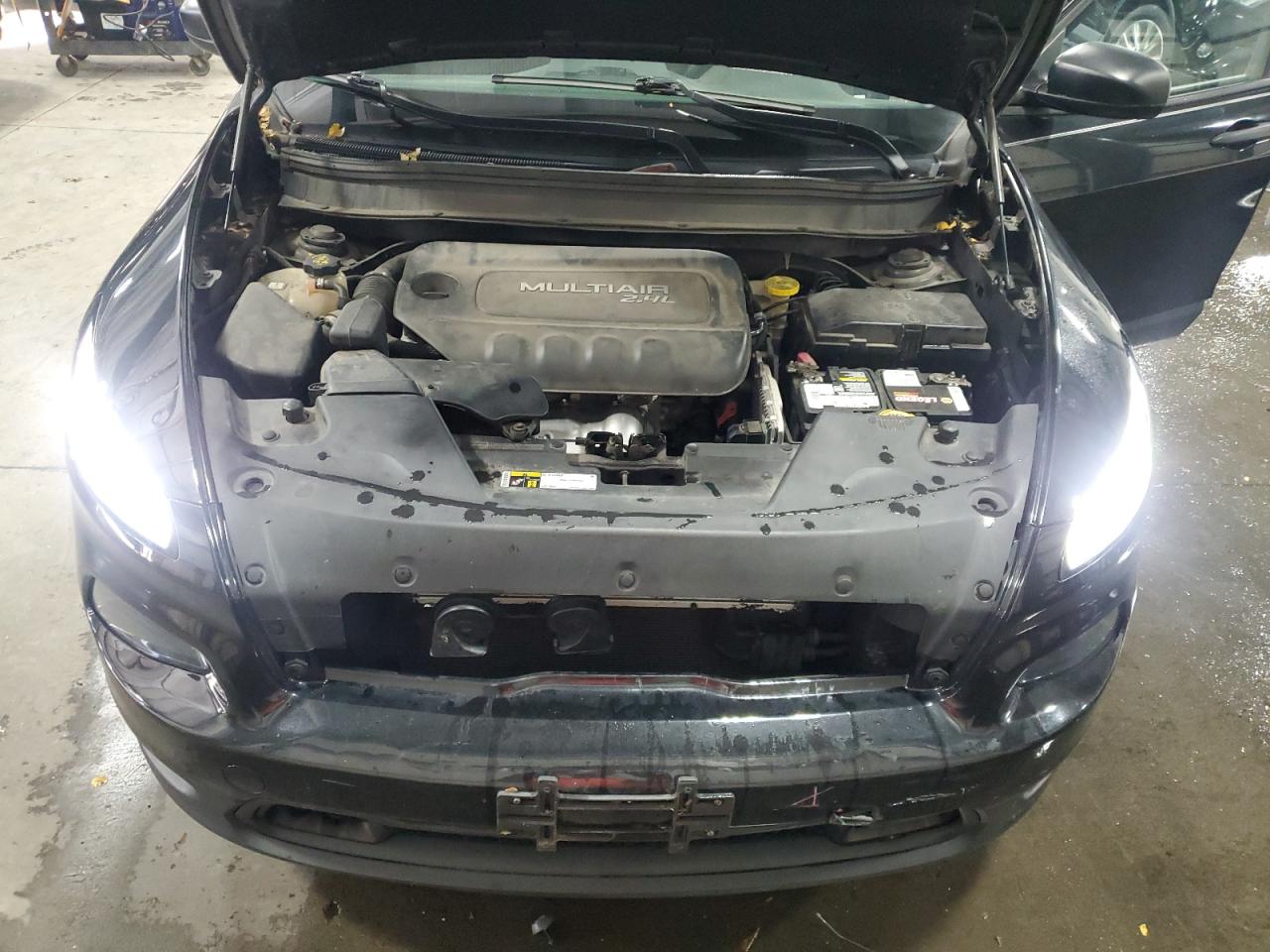 2015 Jeep Cherokee Sport VIN: 1C4PJLAB3FW516825 Lot: 91455265