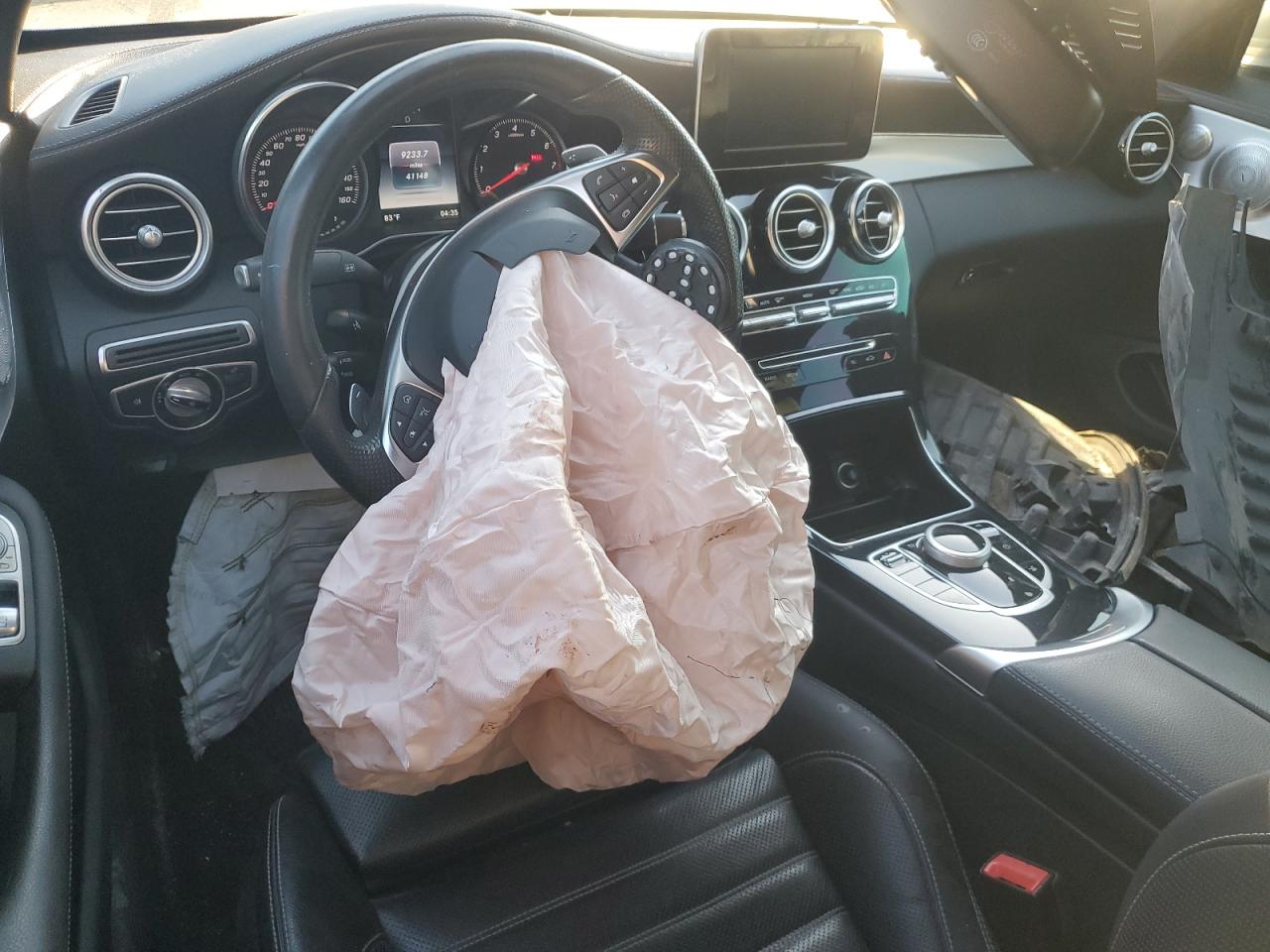 2017 Mercedes-Benz C 300 VIN: WDDWJ4JB7HF392519 Lot: 92378715