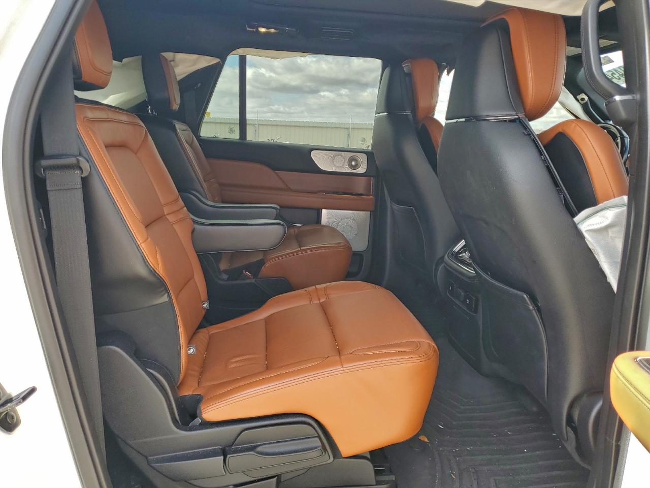 2021 Lincoln Navigator L Reserve VIN: 5LMJJ3LT3MEL02604 Lot: 93034545