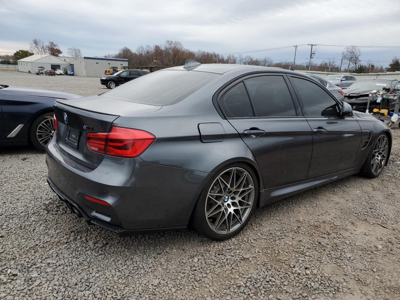 Фото: WBS8M9C55H5G84671