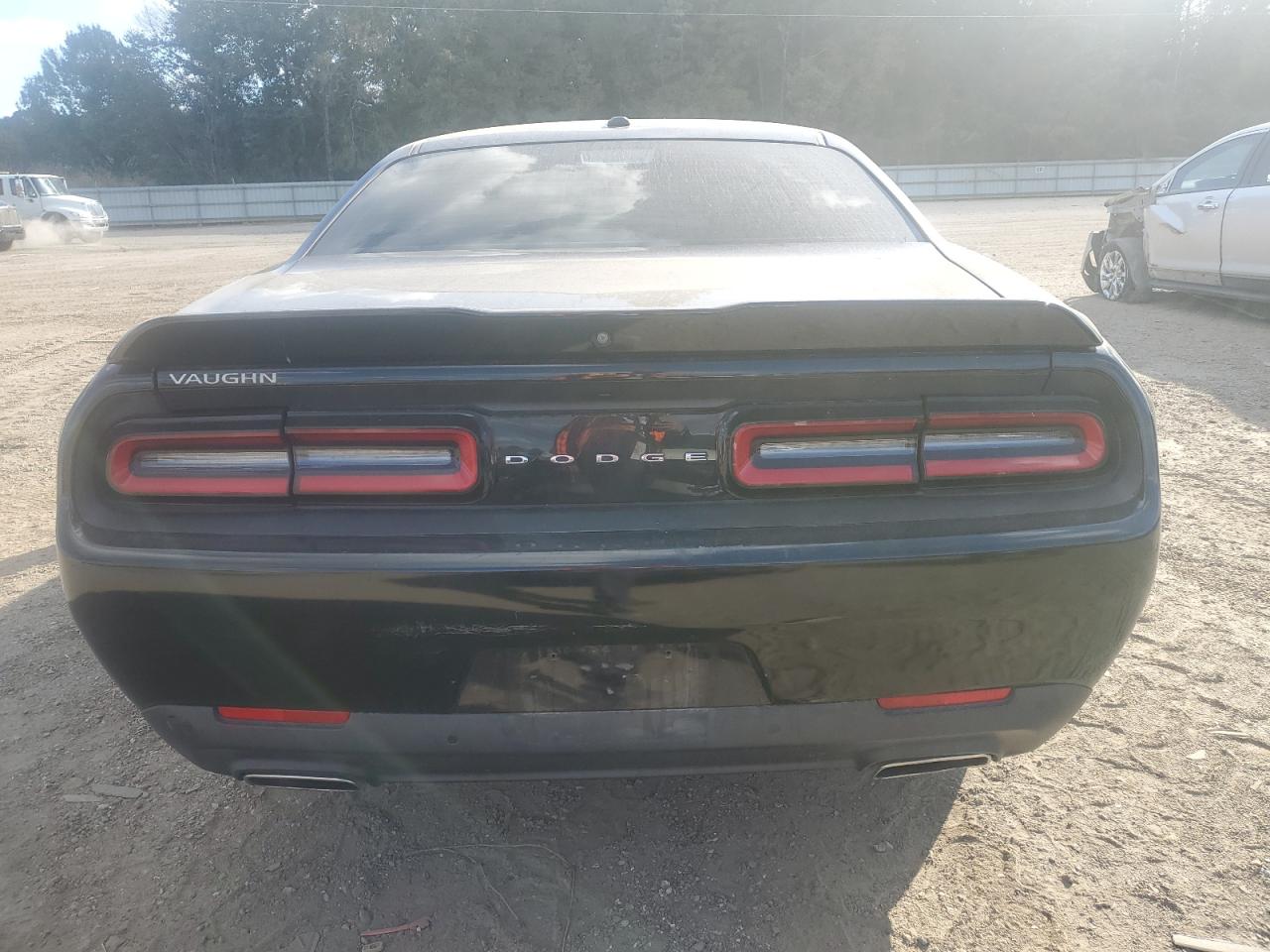 2019 Dodge Challenger Sxt VIN: 2C3CDZAGXKH744645 Lot: 90587025