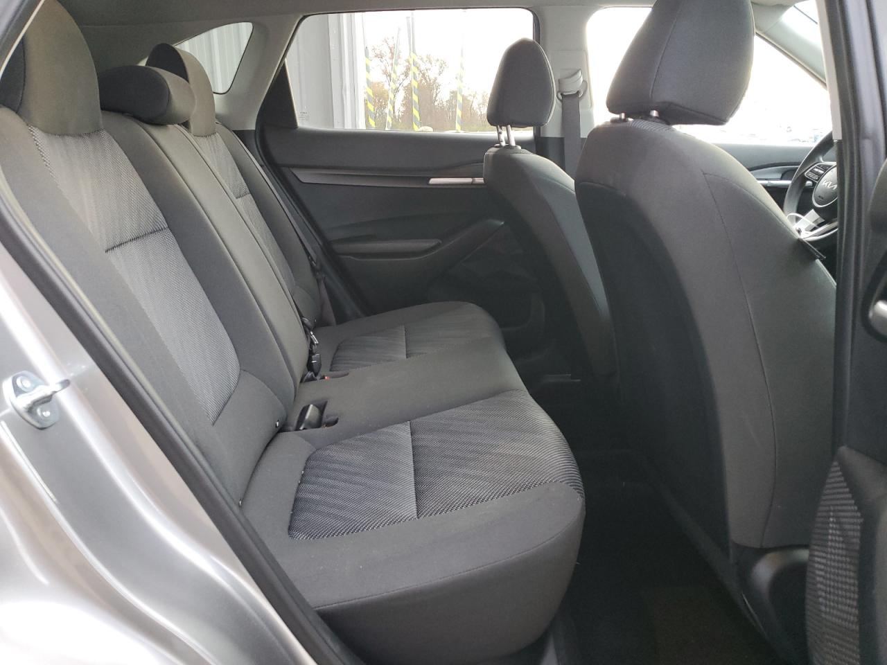 2024 Kia Seltos Lx VIN: KNDEPCAA1R7636098 Lot: 91997565