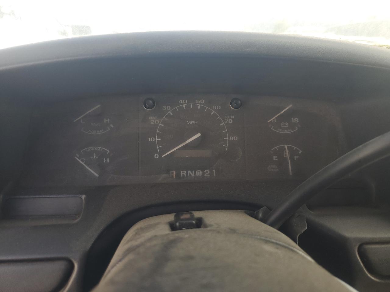 1997 Ford F350 VIN: 1FTJW35G2VEB54519 Lot: 93384455