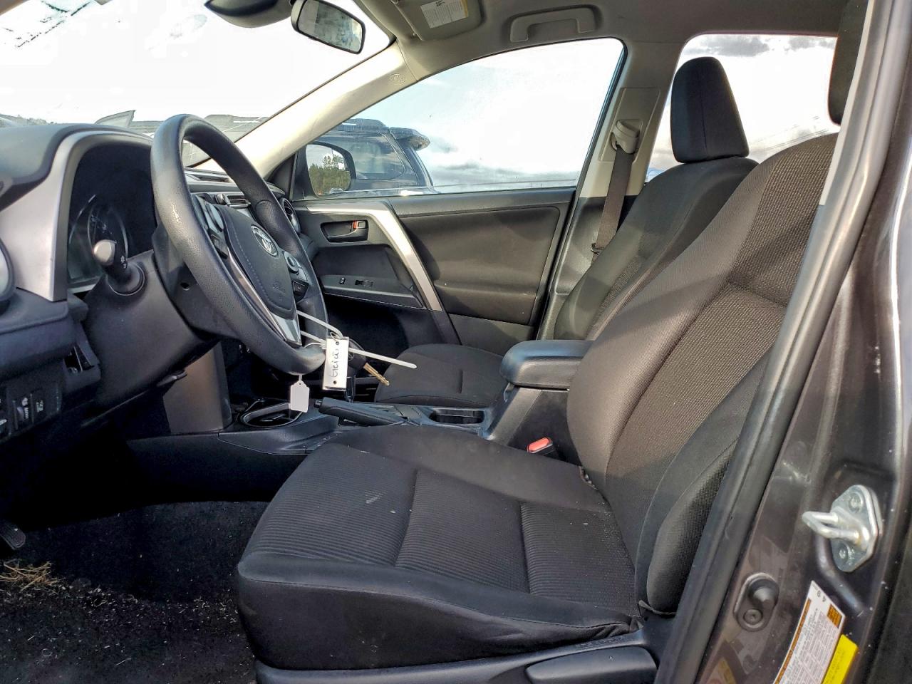 2017 Toyota Rav4 Le VIN: JTMZFREV8HJ147994 Lot: 93895885