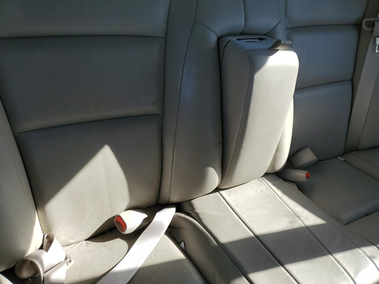 2001 Cadillac Eldorado Touring VIN: 1G6ET12951B106600 Lot: 92597825