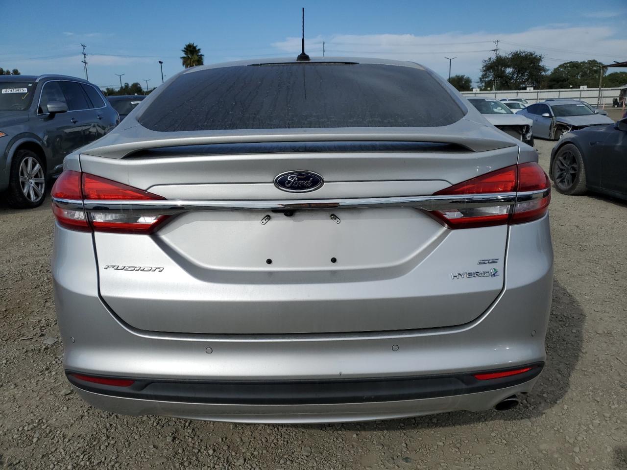 2018 Ford Fusion Se Hybrid VIN: 3FA6P0LU9JR246198 Lot: 87100855