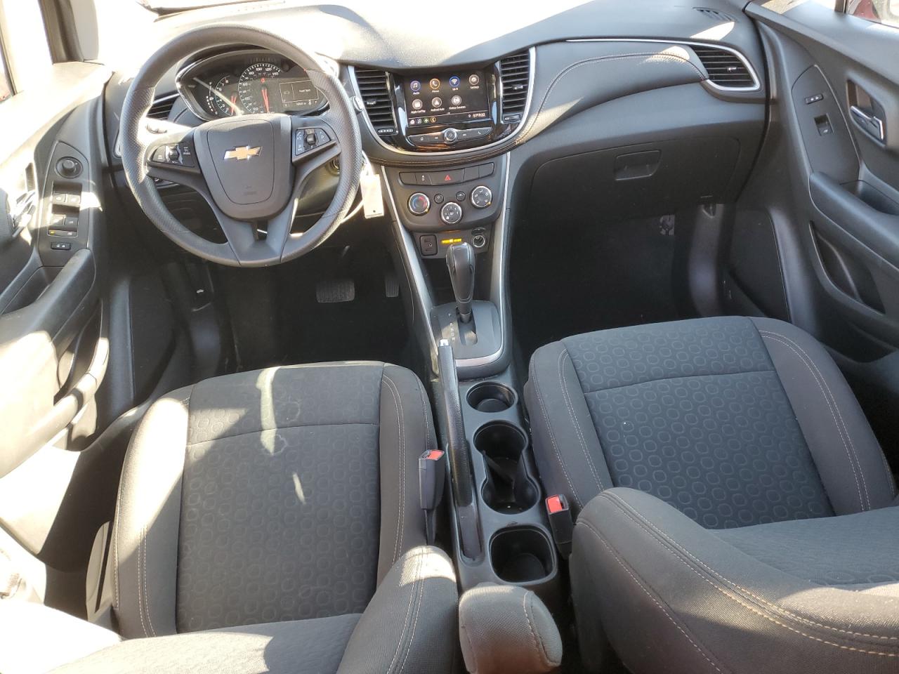 2021 Chevrolet Trax Ls VIN: KL7CJNSB0MB336597 Lot: 93065155