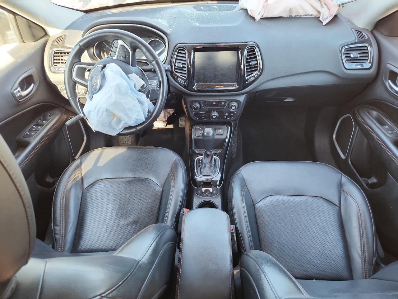 2019 Jeep Compass Limited VIN: 3C4NJCCB0KT676133 Lot: 93532925