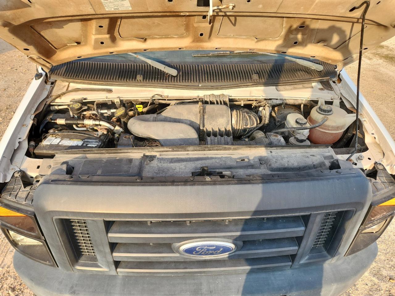 2013 Ford Econoline E350 Super Duty Wagon VIN: 1FBNE3BL2DDB05416 Lot: 92706065