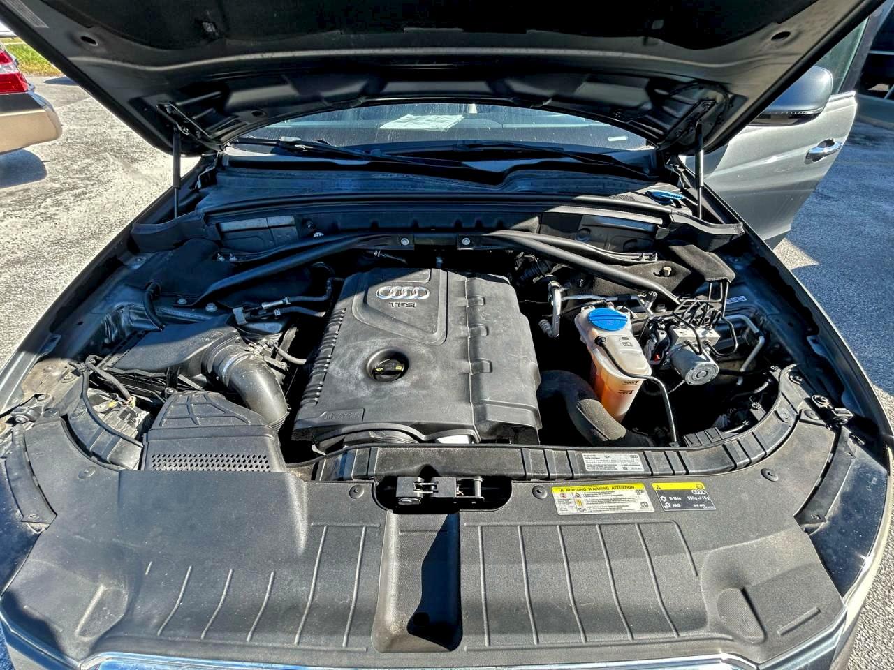 Фото: WA1C2AFP6GA039112