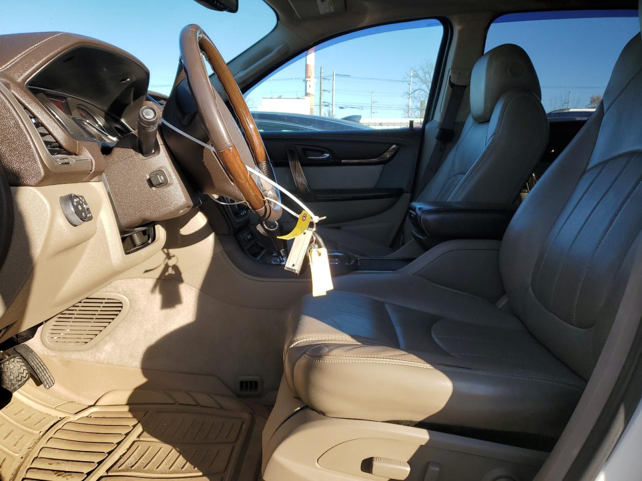 2013 GMC Acadia Denali VIN: 1GKKRTKD2DJ204710 Lot: 92508175