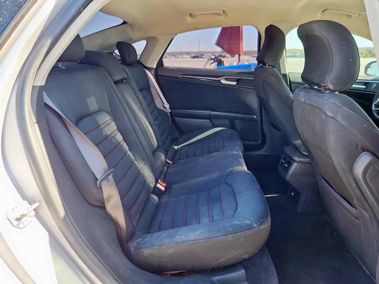 2015 Ford Fusion Se VIN: 3FA6P0H71FR237506 Lot: 90875365