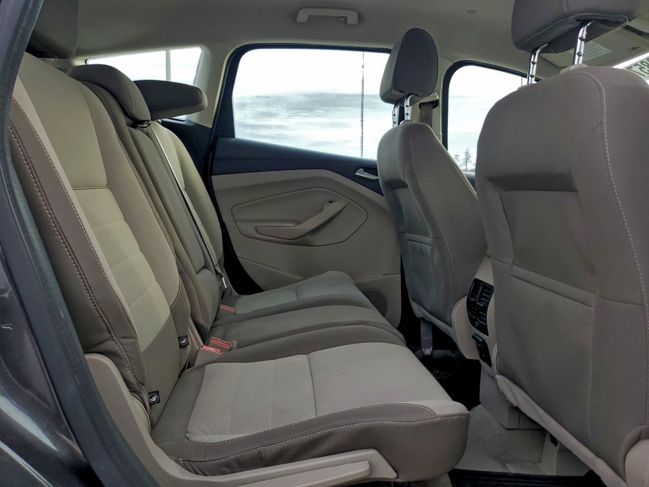 2015 Ford C-Max Se VIN: 1FADP5AU0FL100950 Lot: 93857945