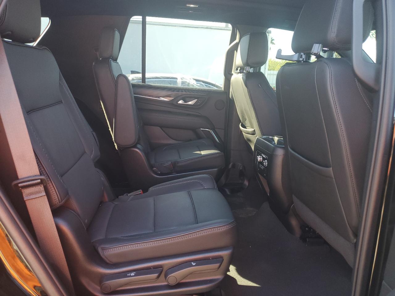 2024 GMC Yukon Denali VIN: 1GKS2DKT5RR196855 Lot: 91475085