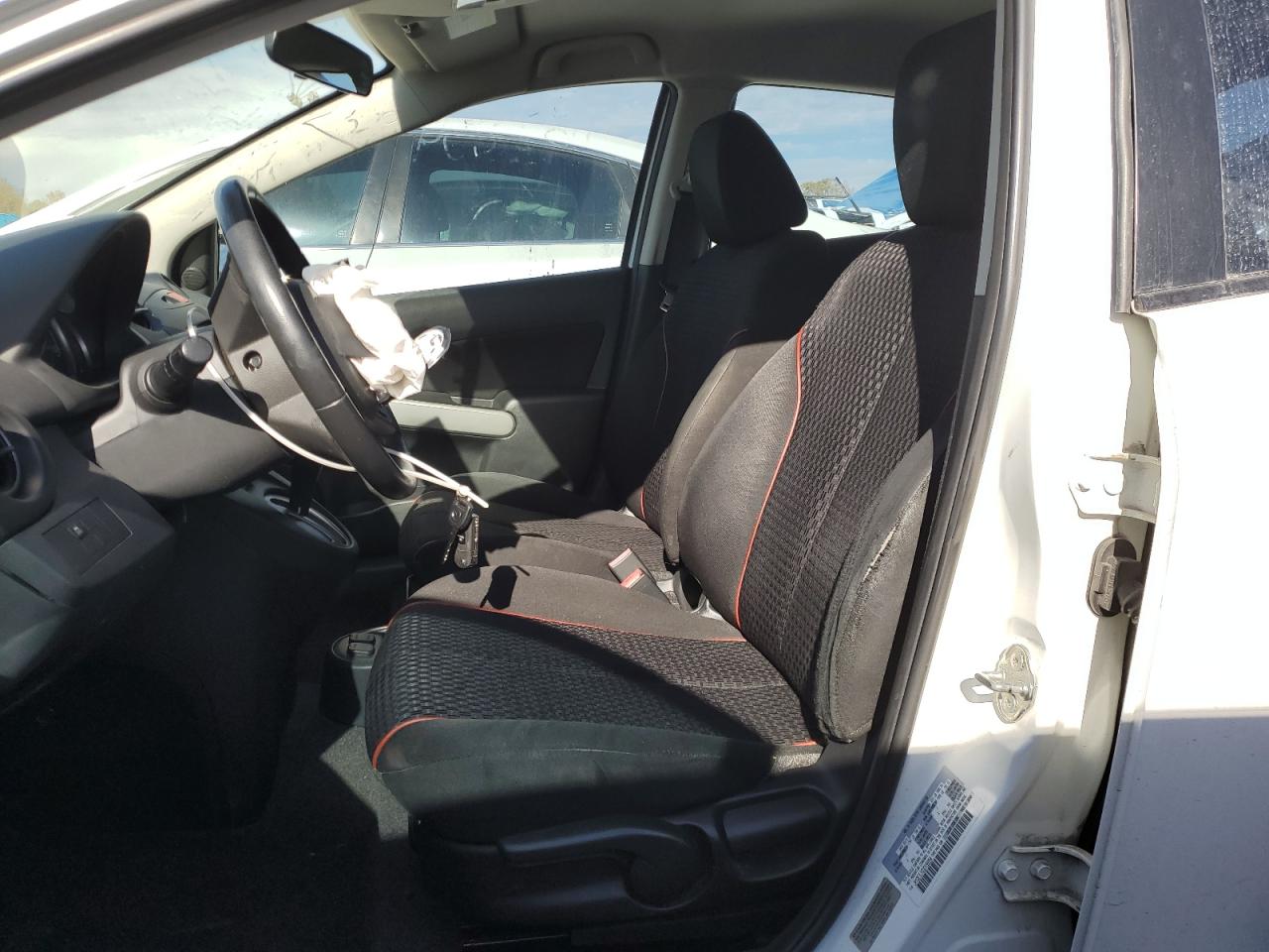 2013 Mazda Mazda2 VIN: JM1DE1LY0D0165854 Lot: 89537875