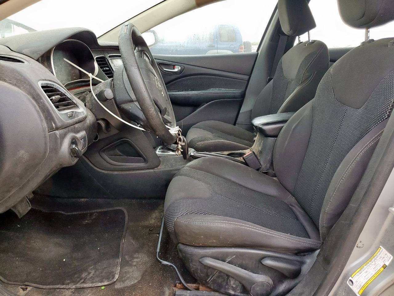 2015 Dodge Dart Sxt VIN: 1C3CDFBBXFD222618 Lot: 93268615