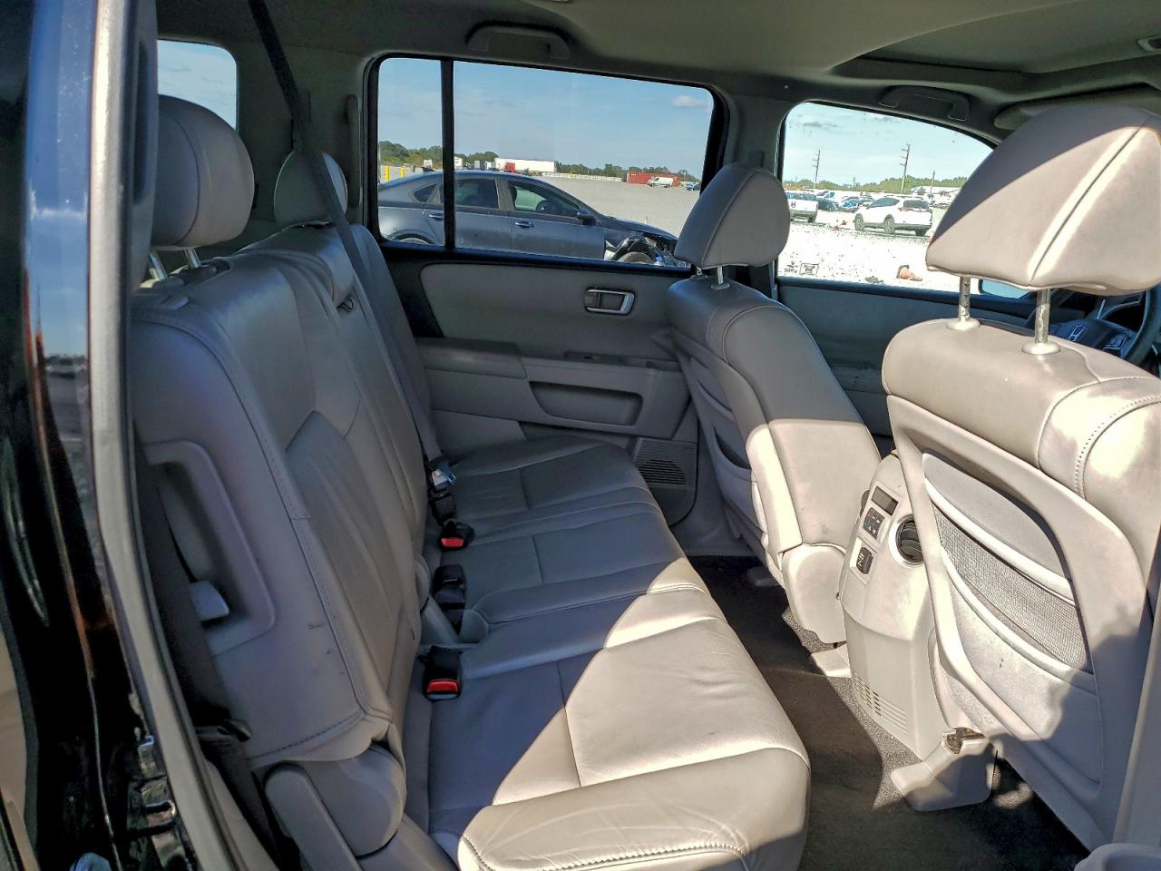 2011 Honda Pilot Exl VIN: 5FNYF3H57BB010614 Lot: 94024375