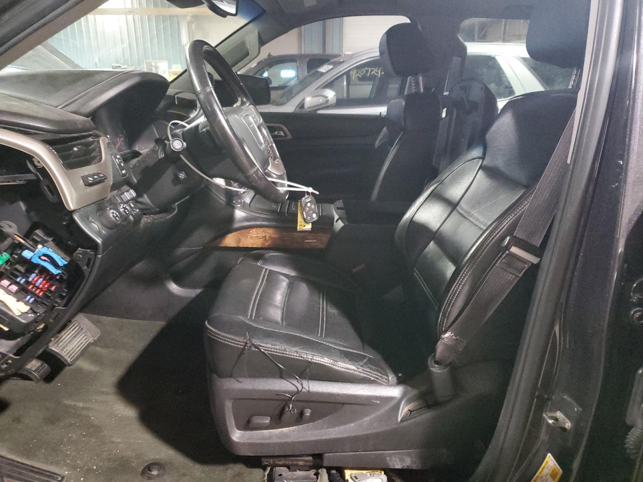 2015 GMC Yukon Denali VIN: 1GKS2CKJ2FR171643 Lot: 92310215