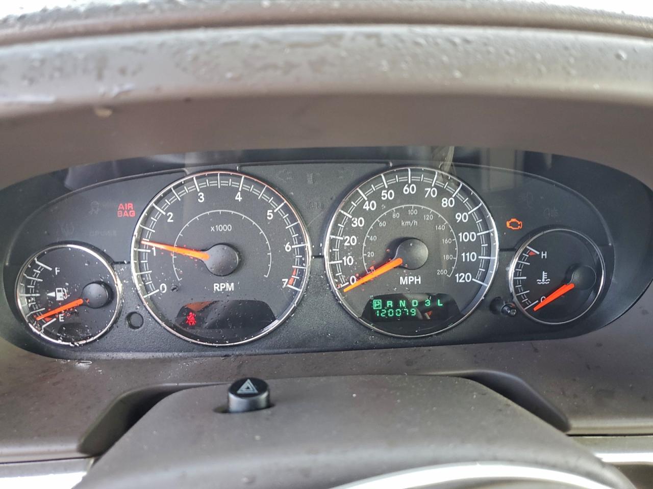 2005 Chrysler Sebring Touring VIN: 1C3EL55R05N704943 Lot: 94334415