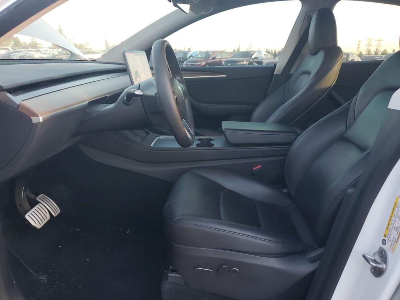 2023 Tesla Model Y VIN: 7SAYGDEF1PF714219 Lot: 91928375