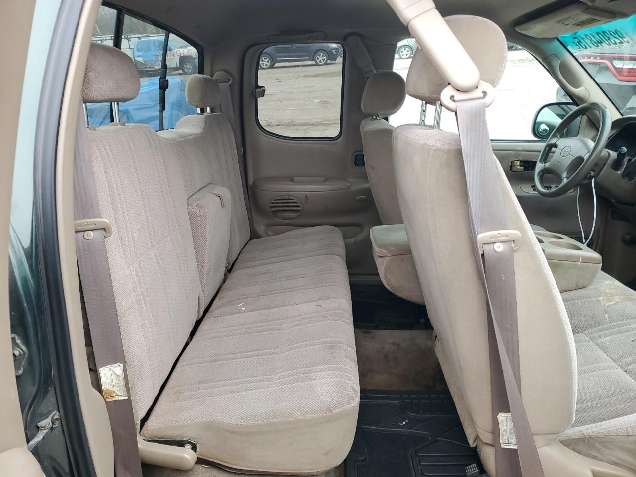 2000 Toyota Tundra Access Cab VIN: 5TBRT3411YS048742 Lot: 92304815