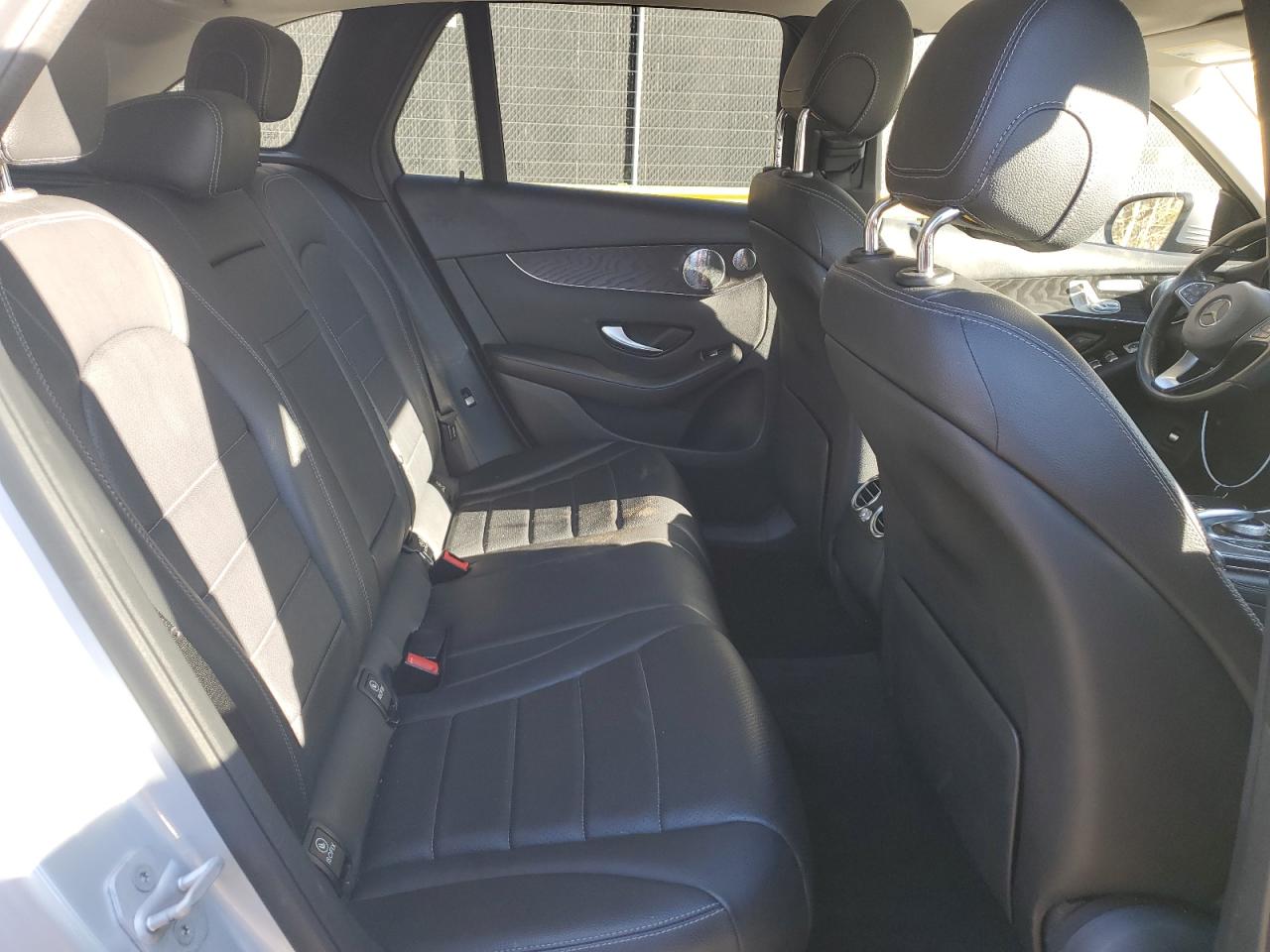 2016 Mercedes-Benz Glc 300 4Matic VIN: WDC0G4KB4GF010808 Lot: 90429495