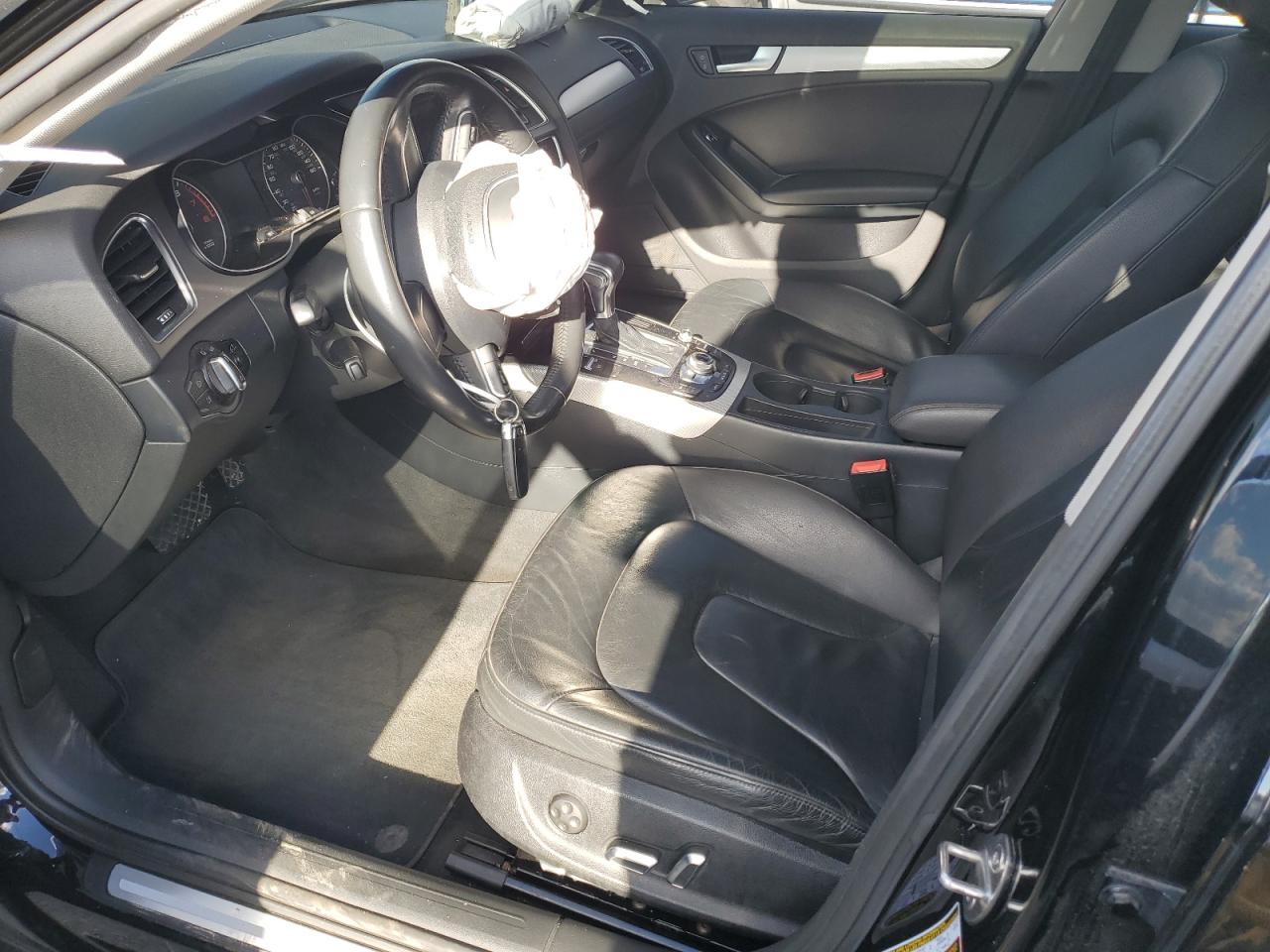 2015 Audi A4 Premium VIN: WAUAFAFL2FN009169 Lot: 92607805