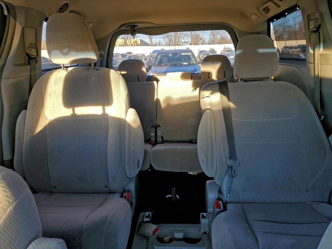 2015 Toyota Sienna Le VIN: 5TDKK3DC7FS562203 Lot: 94712595