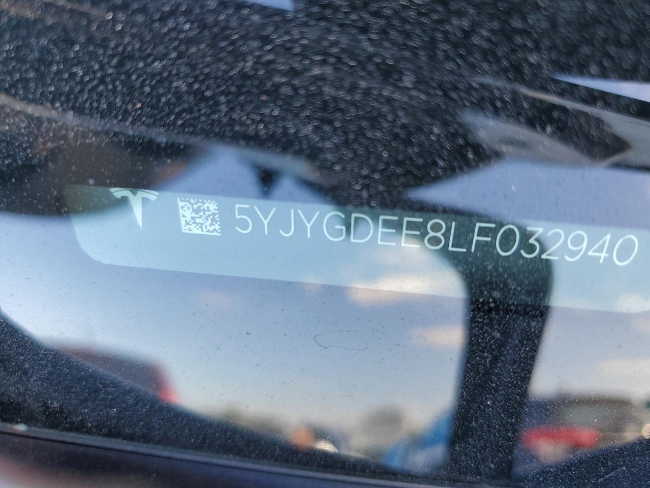 2020 Tesla Model Y VIN: 5YJYGDEE8LF032940 Lot: 90810425