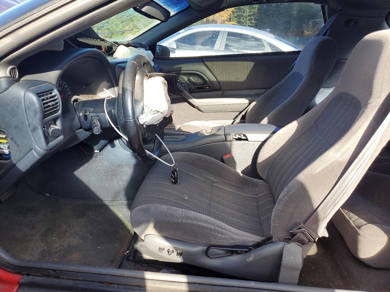 1998 Chevrolet Camaro VIN: 2G1FP22K8W2116417 Lot: 92947235