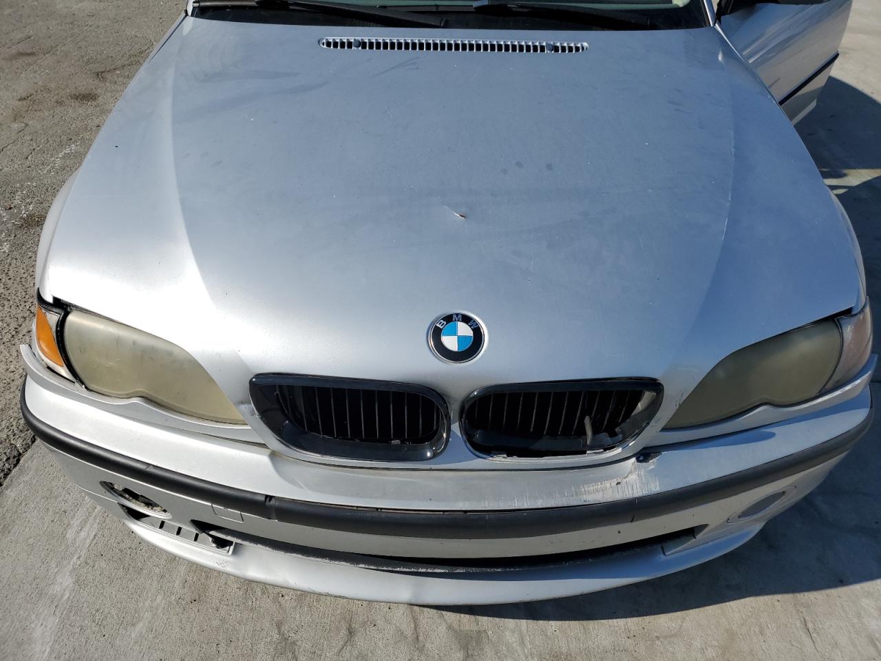 Фото: WBAEV53413KM25820