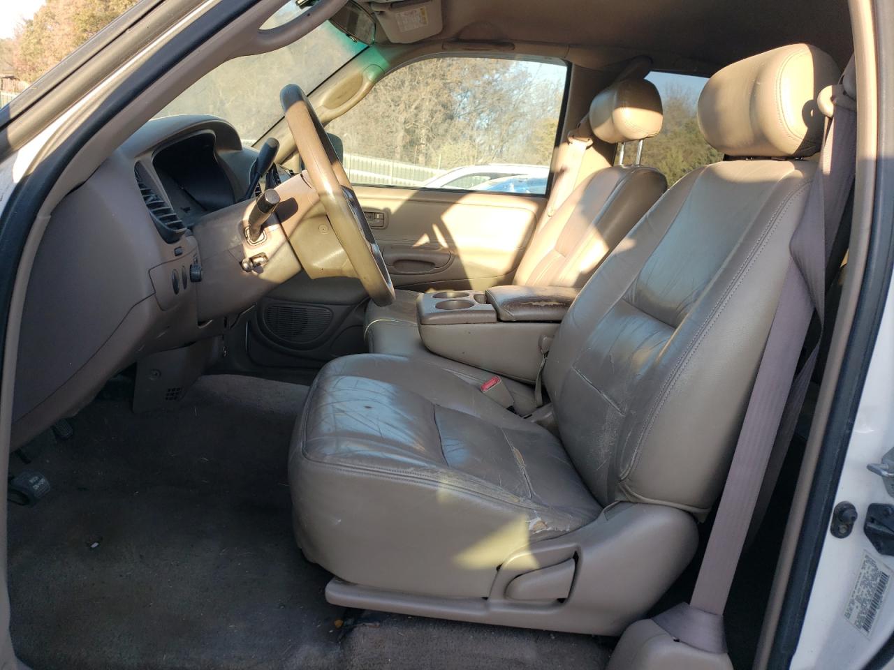 2000 Toyota Tundra Access Cab VIN: 5TBBT4415YS004931 Lot: 92441405