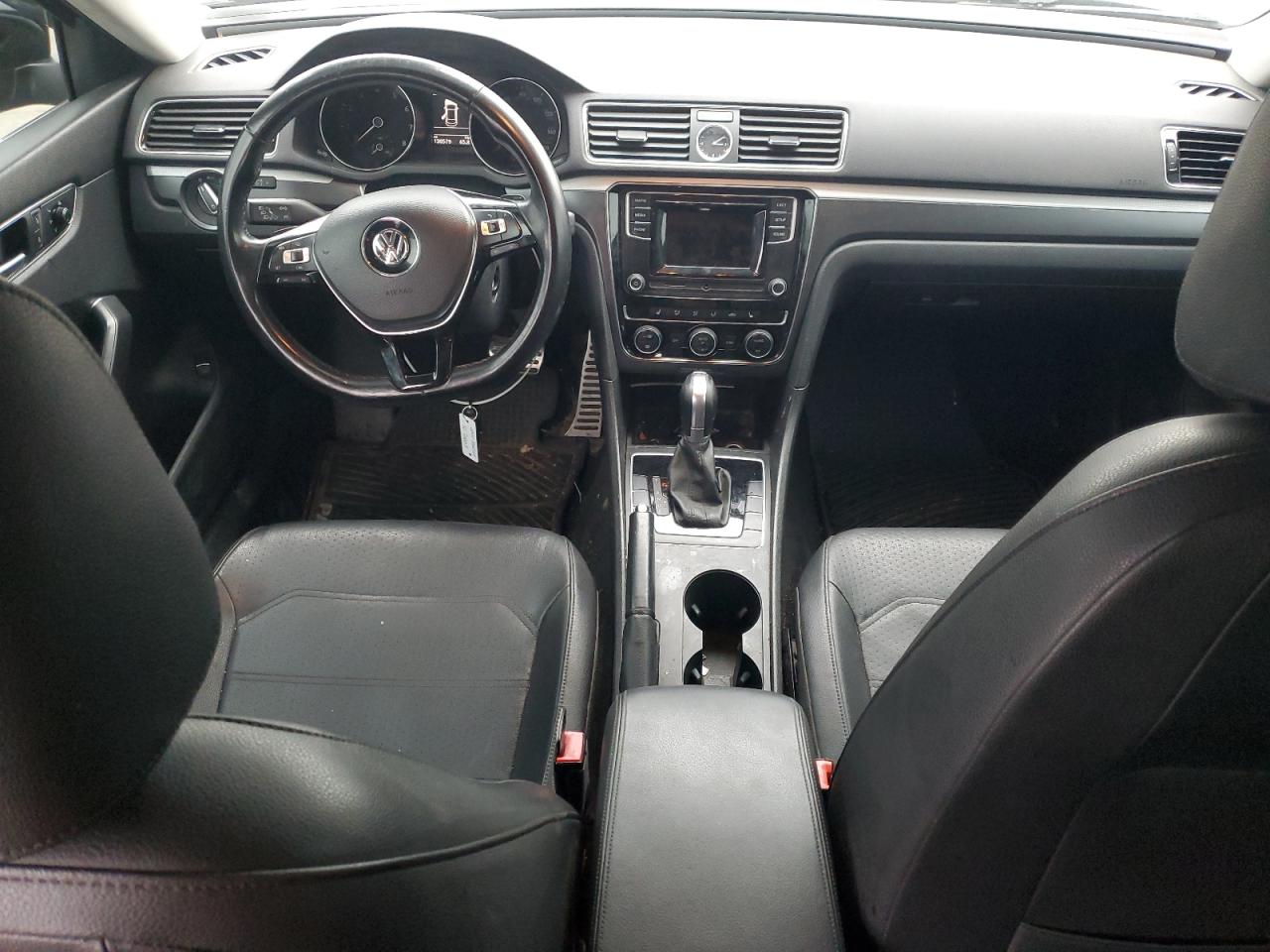 2016 Volkswagen Passat S VIN: 1VWAS7A30GC049415 Lot: 93424595