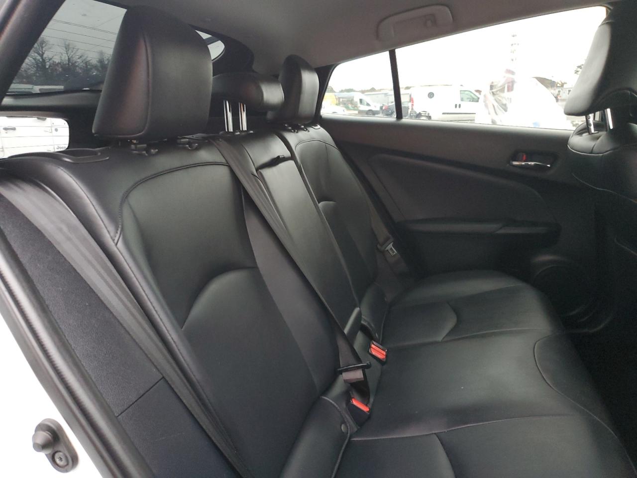 2021 Toyota Prius Le VIN: JTDL9MFU0M3026476 Lot: 92414875