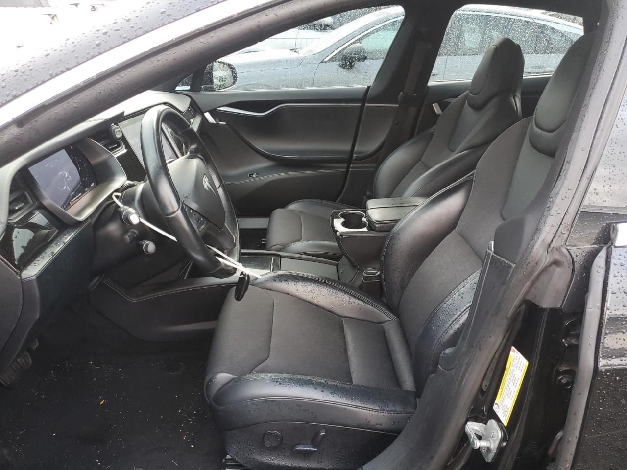 2018 Tesla Model S VIN: 5YJSA1E28JF266682 Lot: 92041785