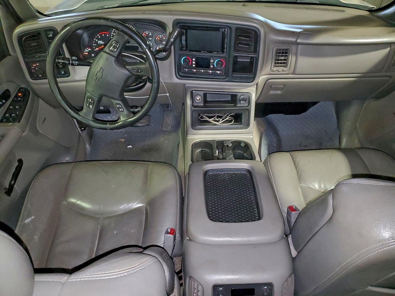 2005 Chevrolet Silverado K2500 Heavy Duty VIN: 1GCHK23295F885499 Lot: 94104155