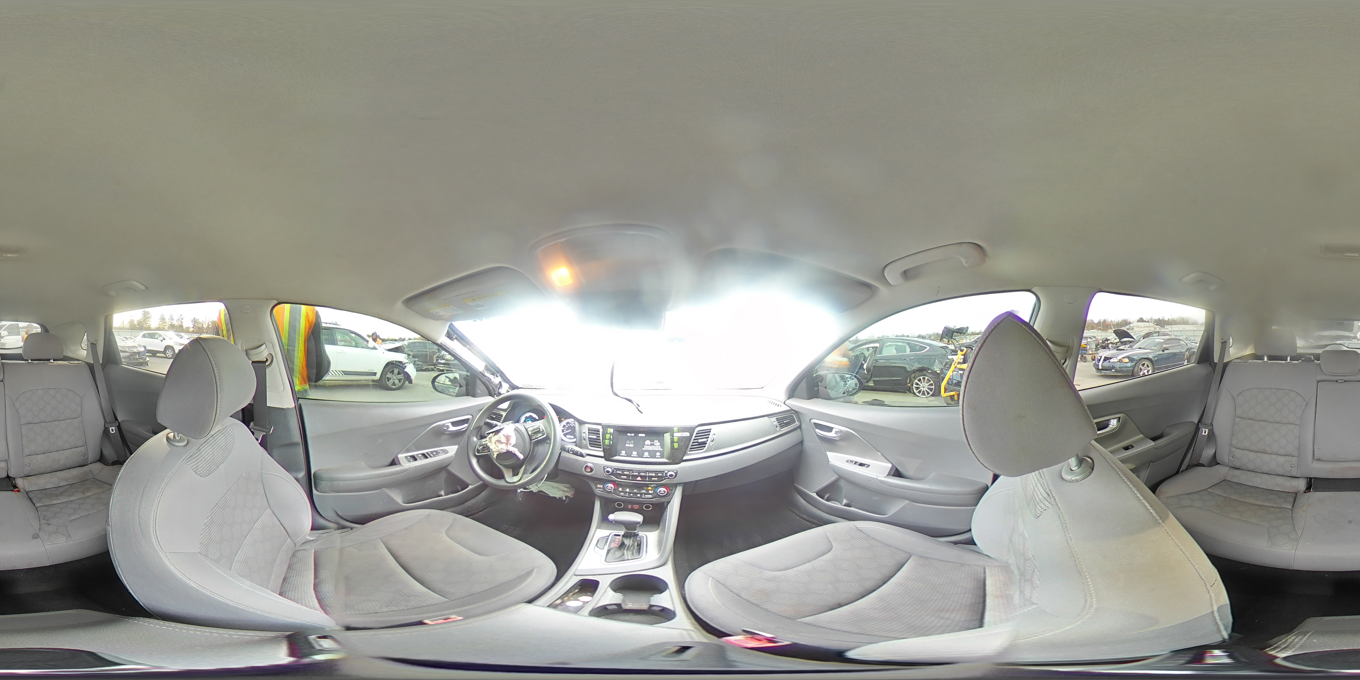 2017 Kia Niro Fe VIN: KNDCB3LCXH5057092 Lot: 92331005