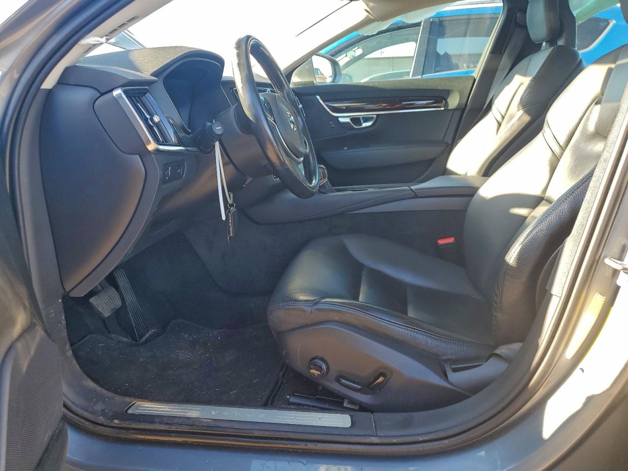 2018 Volvo S90 T5 Momentum VIN: LVY982MK6JP036218 Lot: 93312955