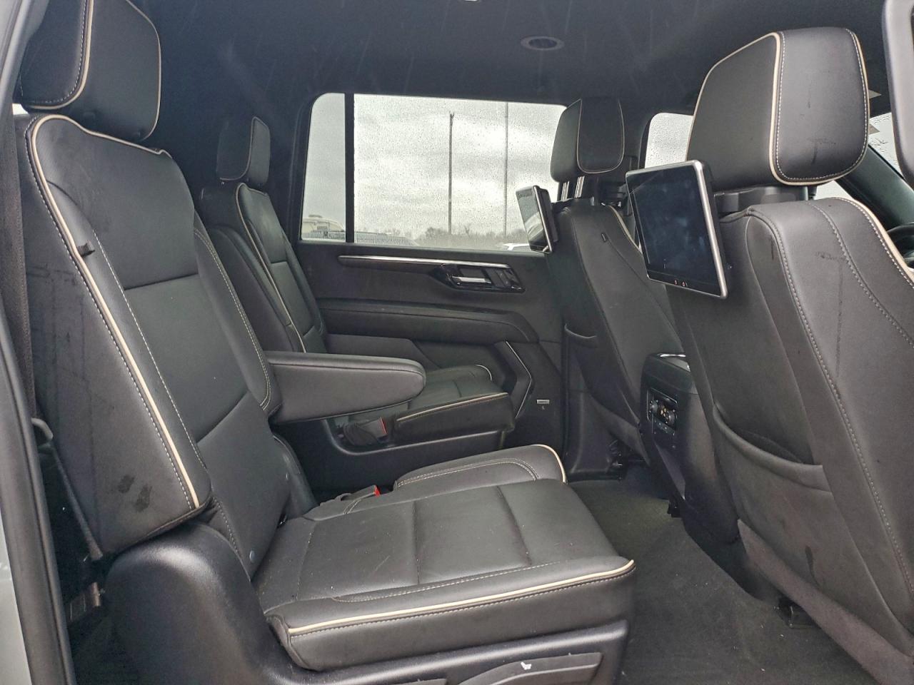 2025 Chevrolet Suburban K1500 Premier VIN: 1GNS6FRD5SR160249 Lot: 94306755