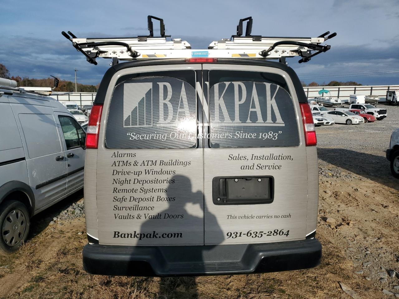 2020 GMC Savana 2500 Cargo Utility / Service Van VIN: 1GTW7AFG5L1125865 Lot: 93096785