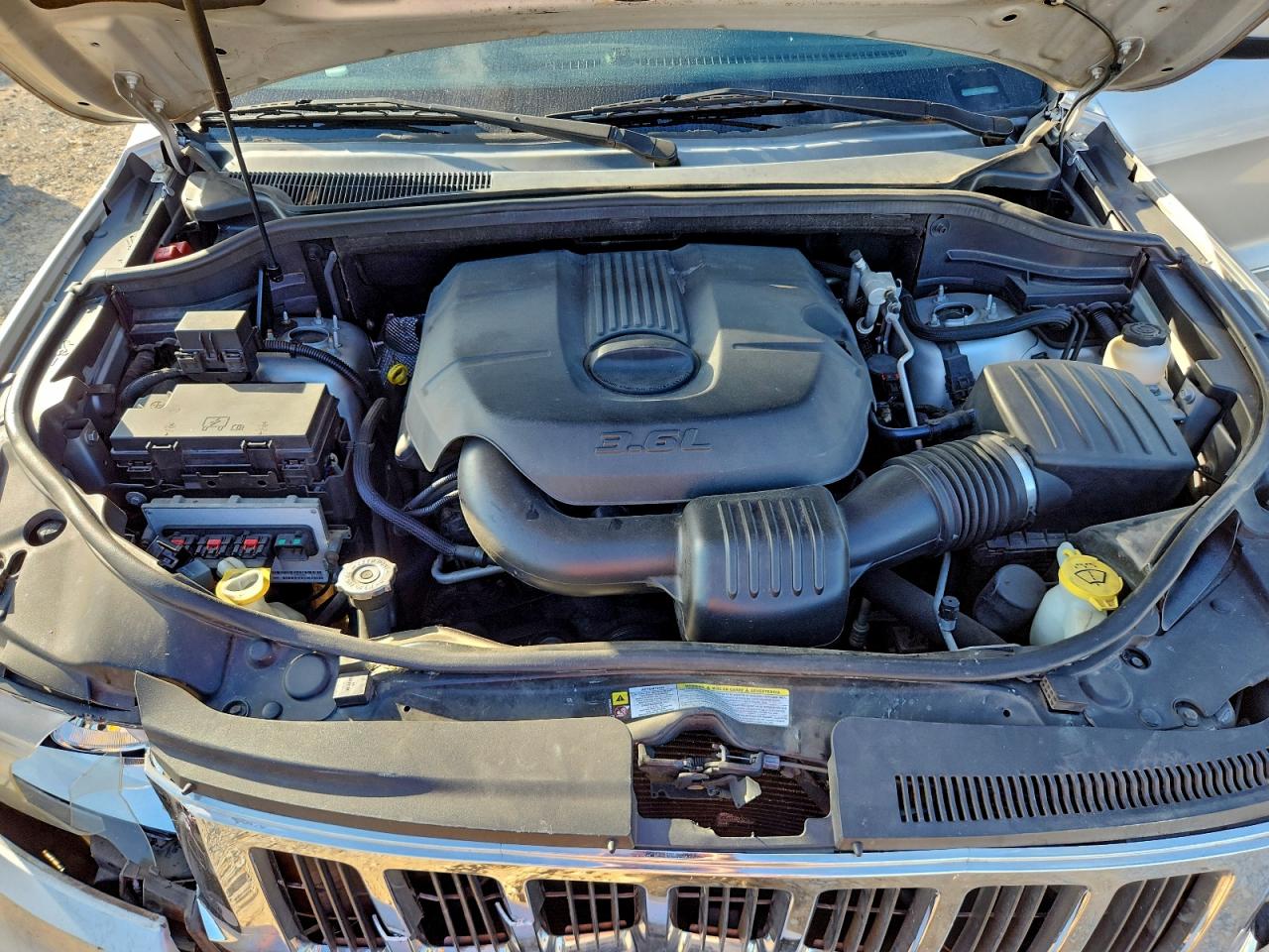 2011 Jeep Grand Cherokee Laredo VIN: 1J4RS4GG1BC568880 Lot: 93052425