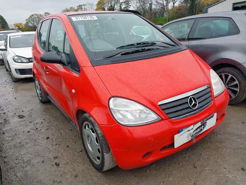 2001 MERCEDES-BENZ A CLASS A140 CLASSIC 5DR