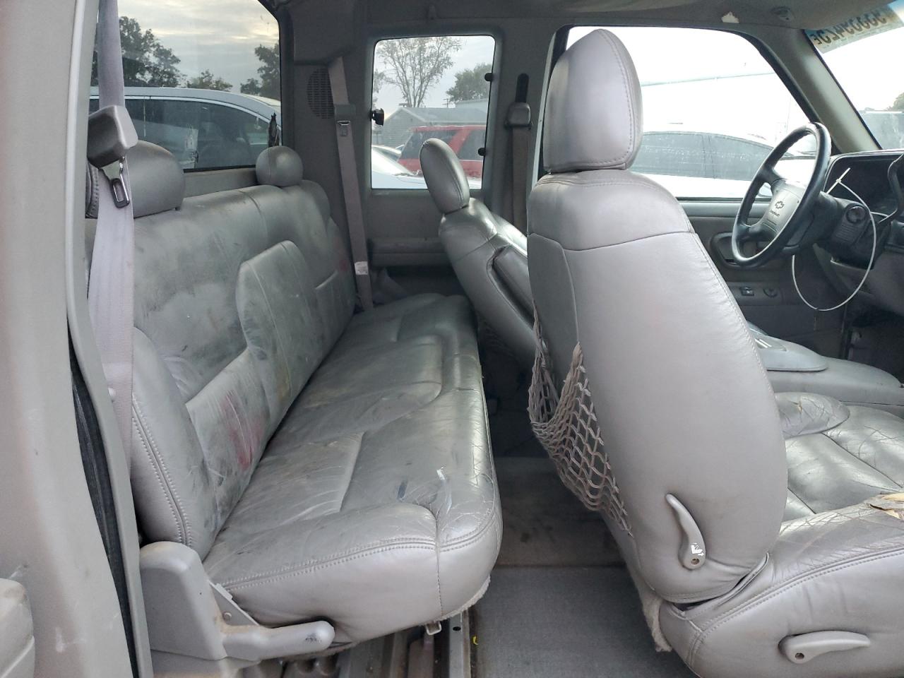 1996 Chevrolet Gmt-400 K1500 VIN: 2GCEK19RXT1173735 Lot: 93339425