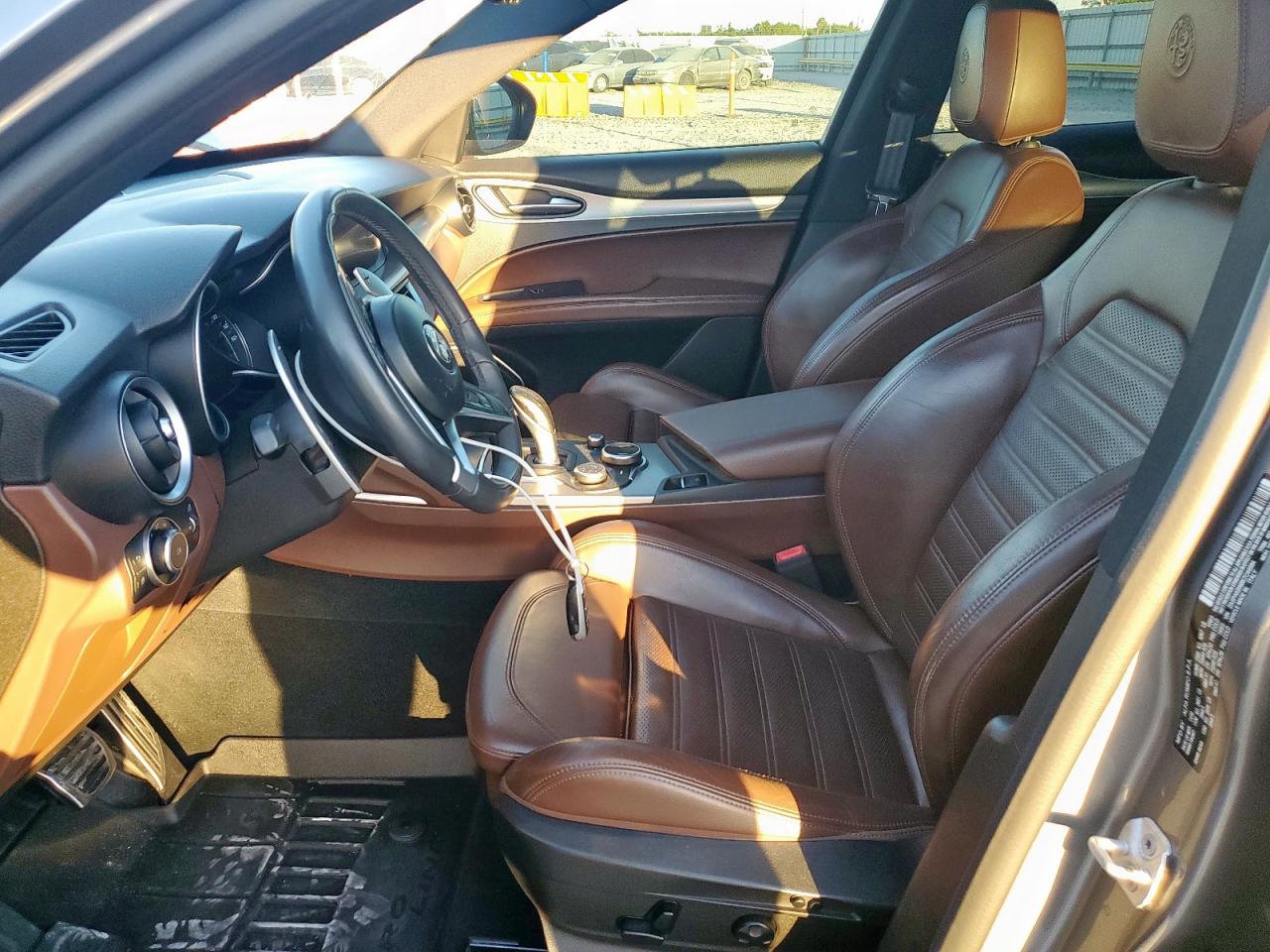 2019 Alfa Romeo Stelvio Ti VIN: ZASPAKBN8K7C44884 Lot: 92919665