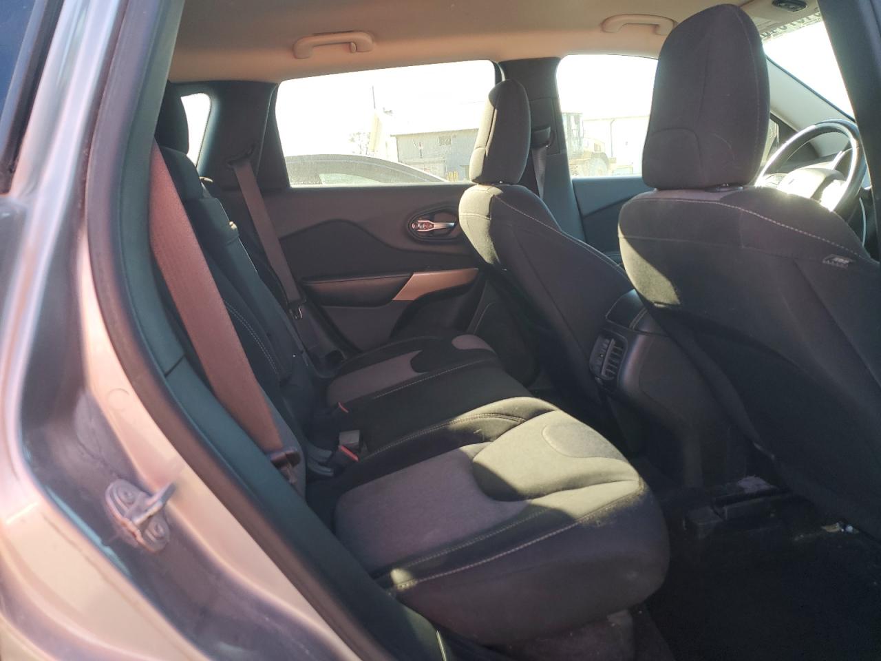 2017 Jeep Cherokee Sport VIN: 1C4PJMAB3HW636715 Lot: 91876465