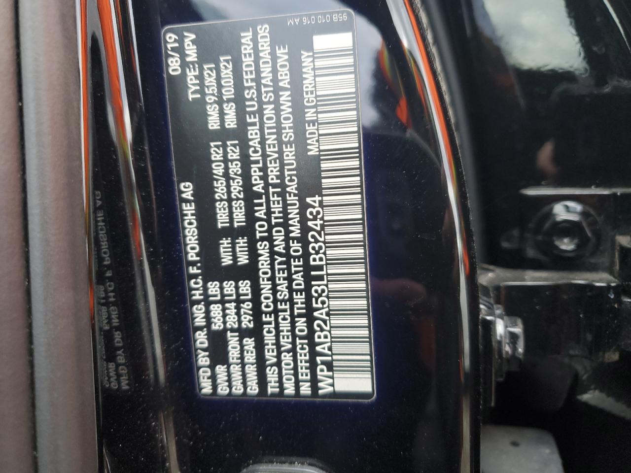 2020 Porsche Macan S VIN: WP1AB2A53LLB32434 Lot: 92477965