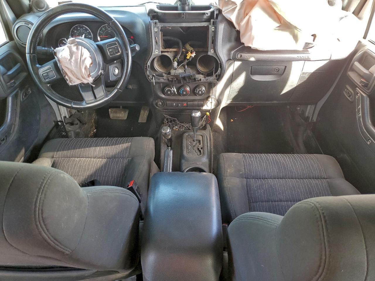 2011 Jeep Wrangler Unlimited Sport VIN: 1J4BA3H15BL501871 Lot: 93843805